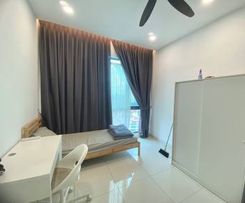 (Female) Greenfield Residence Bandar Sunway Master Room For Rent