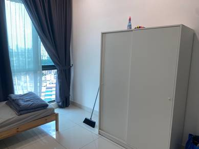 (Female) Greenfield Residence Bandar Sunway Master Room For Rent