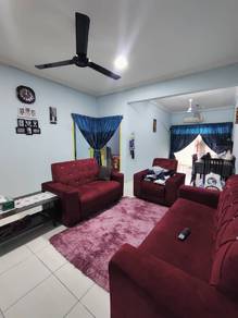 ( Ground Floor ) Townhouse with Good Condition @ Bayu Permai, Rawang