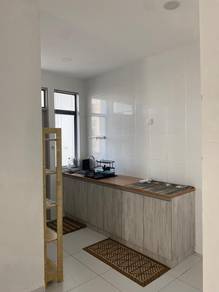 CORNER, PR1MA Matang