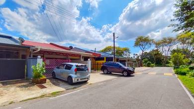 Jalan kedandi Single Storey Terrace Intermediate For Sale