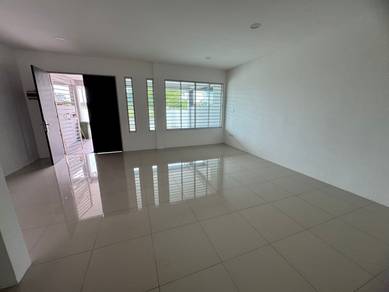 ‼ For Rent‼ Uni Central Samarahan  Double Storey intermediate