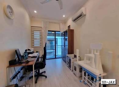 Bandar Rimbayu Periwinkle double storey Semi-D Freehold