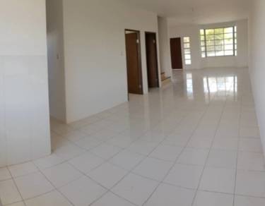 Double Storey Corner Taman Sentoria/Stakan, Muara Tuang