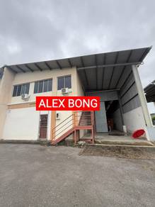 SEMI DETACHED WAREHOUSE/FACTORY FOR RENT At SEJINGKAT KUCHING SARAWAK