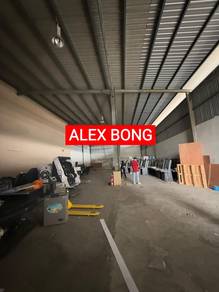 SEMI DETACHED WAREHOUSE/FACTORY FOR RENT At SEJINGKAT KUCHING SARAWAK