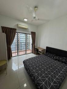 Fully Furnished Balcony Room at Oug Parklane Old Klang Road