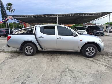 Mitsubishi TRITON 2.5 LITE FACELIFT (M)