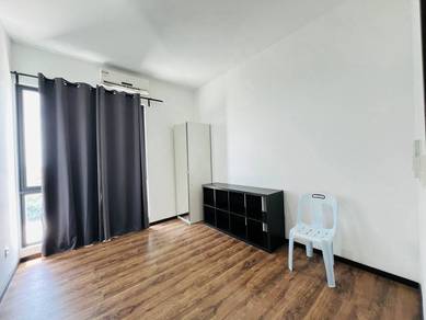 The Light Residences | Corner Lot | 1,329 sqft | West | Partially