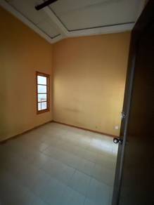 Taman Puteri Samariang, 1 Tingkat Tengah