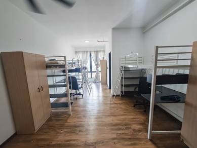 Studio Suria Jaya Seksyen 16 Shah Alam For 3 pax