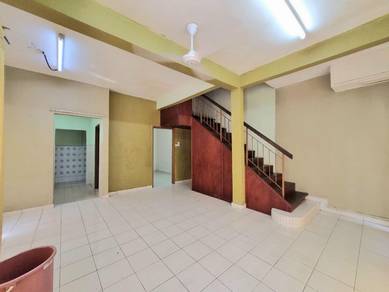 2 Storey Semi D Cluster @Bandar Puncak Alam Facing Open Below Market