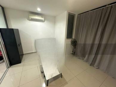 Fully Furnished Unit Near MRT @ 3 Element Condominium, Seri Kembangan