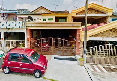 Taman Banang Jaya, Batu Pahat, Johor/ freehold/ bumi lot/ 2 storey