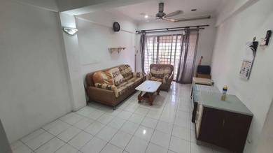 VISTA SAUJANA APARTMENT Kepong, Actual, Renovated, LOW DOWN Payment