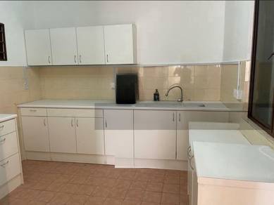 Ladies-Only Room @ Palm Spring – Fully Furnished & Ready!