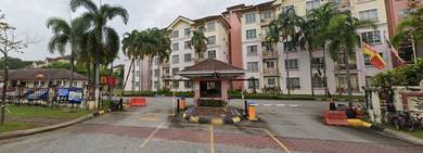 Shop Lot Delima Apartment Bukit Jelutong Timur Shah ALam For Rent