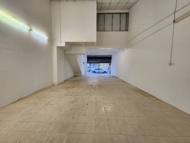 Bandar Puteri 5 Puchong Ground Floor Shop Lot Near Lrt Station To Let