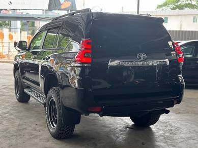 Toyota LAND CRUISER PRADO 2.7 PETROL TX-L PKG