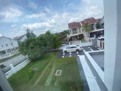 EXTENDED Double Storey Semi D Corner Unit, Alam Suria, PUNCAK ALAM
