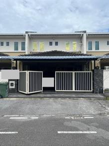 Sourabaya Height Double Storey Intermediate House For Sale (Bumi Lot)