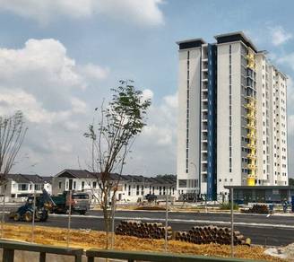 The Residence 1 @ Tiara East 807sqf Semenyih SUPER Below market 100%LN