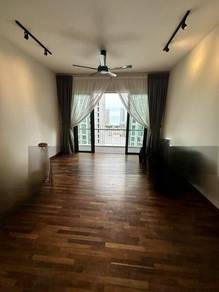 The Tamarind,  1047sf high floor 2 carpark worth buy