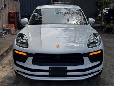 CHALK Int : 2022 Porsche MACAN 2.0 (A) [Touch Pad]