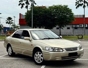 CASH CARRY 2002)Toyota CAMRY 2.2 GX (A)