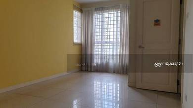 Kiaramas Cendana, 5 Bedrooms &amp; 4 Bathrooms, Partially Furnished @ KL