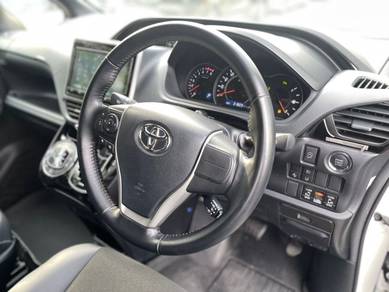 Toyota NOAH 2.0 WXB (A) 8 Year Warranty