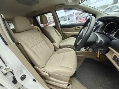 Nissan GRAND LIVINA 1.6 AUTO IMPUL 1 OWNER
