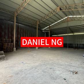 WAREHOUSE FOR RENT At BATU KITANG 7TH MILE KUCHING SARAWAK