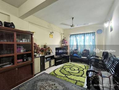 Renovated Apartment with Low Maintenance Fee ✨