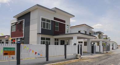The ONLY and LARGEST double-storey terrace house in Seremban!