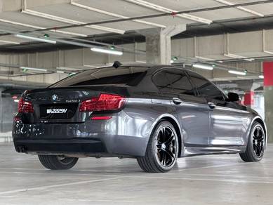 Bmw 528i 2.0 M SPORT FACELIFT (A) TIP TOP CKD