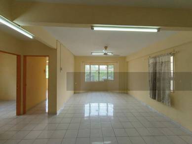 Aman Tiga Apartment Aman Puri Kepong Ground floor Corner unit