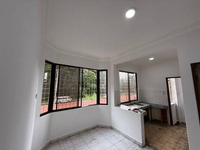 Beverly Hills Apartment Phase 1 Block O First Floor For Sale