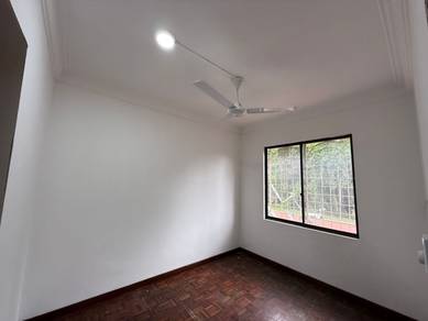 Beverly Hills Apartment Phase 1 Block O First Floor For Sale
