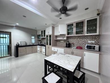 Bandar Menjalara Freehold Below market price , Renovated Unit