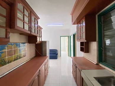 RUMAH MURAH Pangsapuri Vista Pinggiran Seri Kembangan