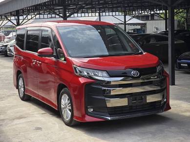GRED5 Toyota NOAH 2.0 SG 360 R/Monitor A/Sidestep