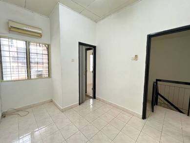 FACING OPEN Double Storey Terrace House Lorong Az zahara Puncak Alam🔥