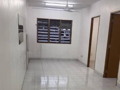 Bajet Apartmant dengan Perabot Sesuai Untuk Family Damsansara PJ