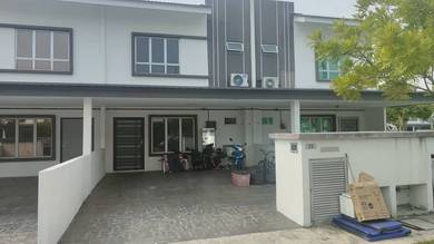 LBS ALAM Perdana 2-Storey For Rent