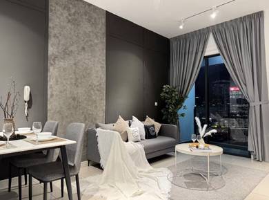 2R1B Condo Cantik 240K!!【Dkt University & Mall】Sewa 1800 Bln 1000!!