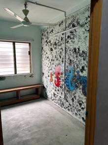 (Hot Deal! )Serdang Perdana Flat, Seri Kembangan for SALE!!