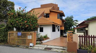 Bungalow house rooms for rent
