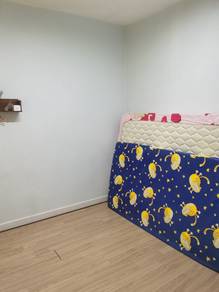 SUPER WORTH !! Asia Height 838 Sqft Fully Furnished - 2 CAR PARK -