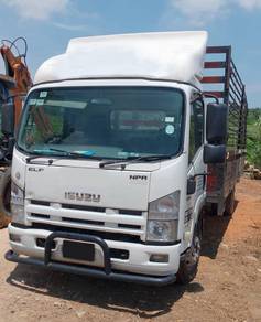 2016 Lori Isuzu 3 Tan 21 ft kaki